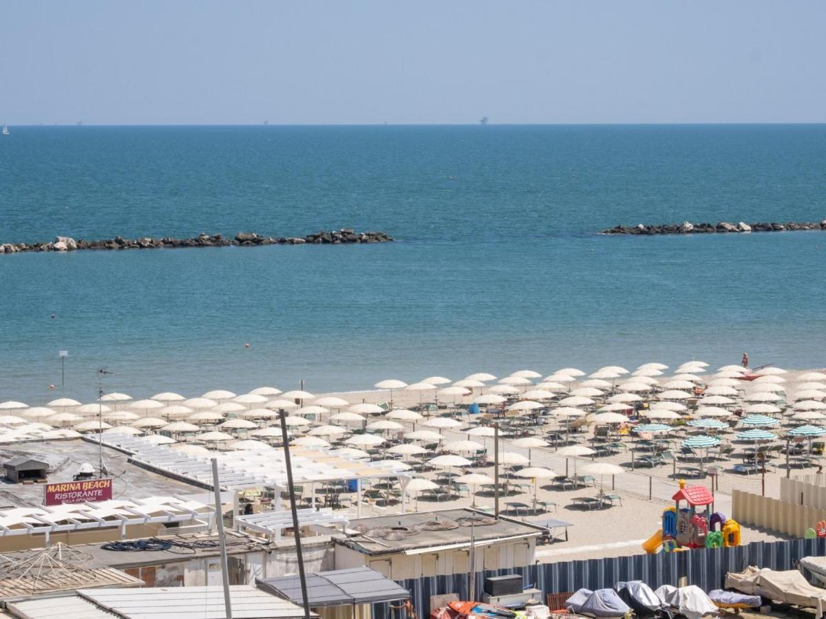 Hotel Marina Beach - Azzurro Club Ravenna Exteriör bild