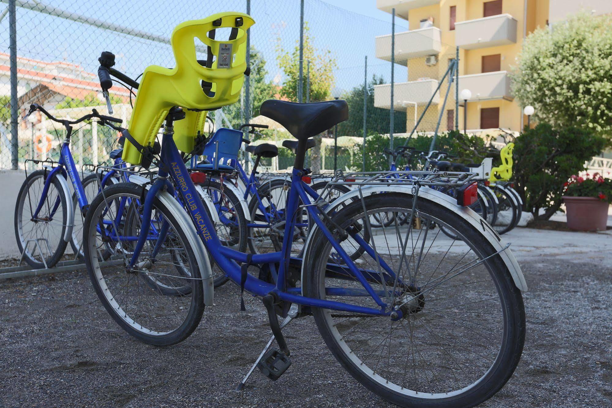 Hotel Marina Beach - Azzurro Club Ravenna Exteriör bild